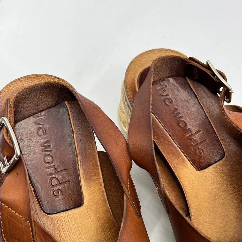 Five Worlds Sz 10 Brown Leather Platform‎ Sandals Crisscross Straps